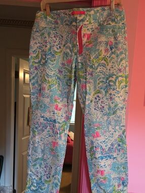 Lilly Pulitzer NWT Kellt Skinny Crop Pants-What A Lovely Place- Size 10